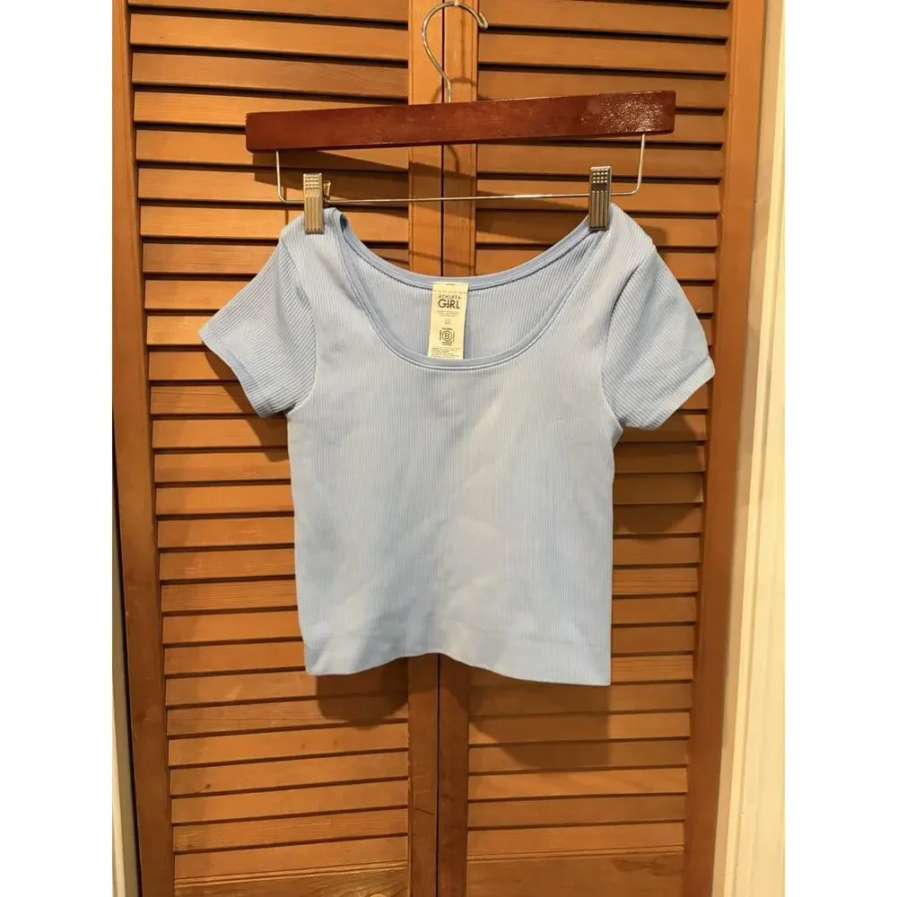 Athleta Girl Rise Above Ribbed Cropped T-Shirt Periwinkle Size Large (12) EUC!